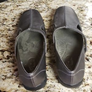 New shoes w/o the box